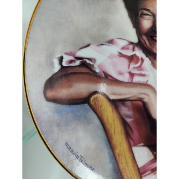 Legendary Ladies Minnie Pearl Plate #1315 Gold Trim + Holder Cumberland Registry - Picture 6 of 12